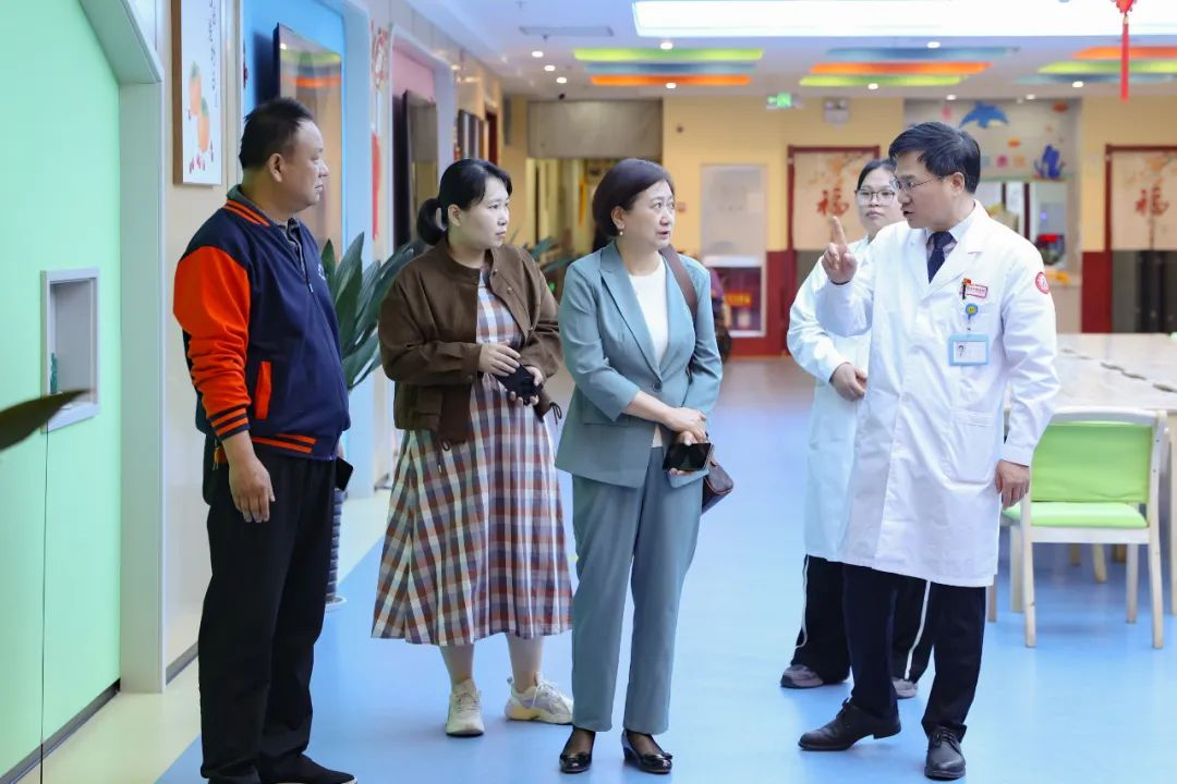 我院养老中心特别邀请“全国养老服务先进个人”刘晓燕、高级介护师杨红利进行工作指导