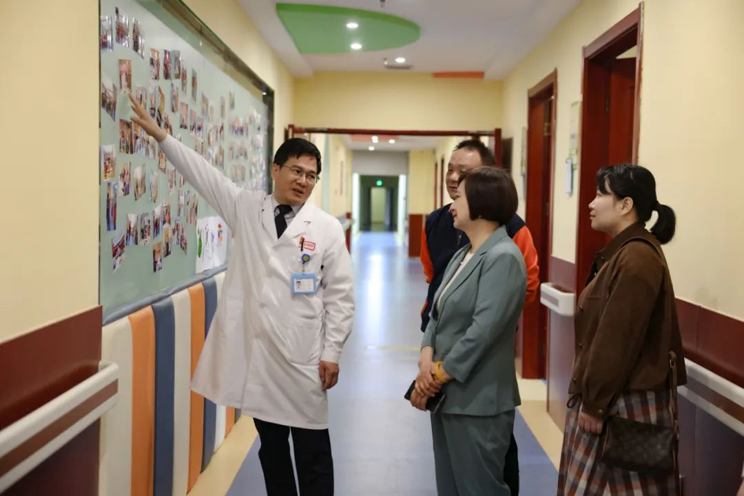 我院养老中心特别邀请“全国养老服务先进个人”刘晓燕、高级介护师杨红利进行工作指导